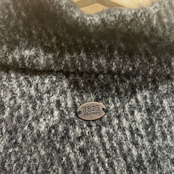 Blarney Woollen Mills Maggi Wool Cape Gray Black - O/S - NWOT - $298.00 - Picture 7 of 16